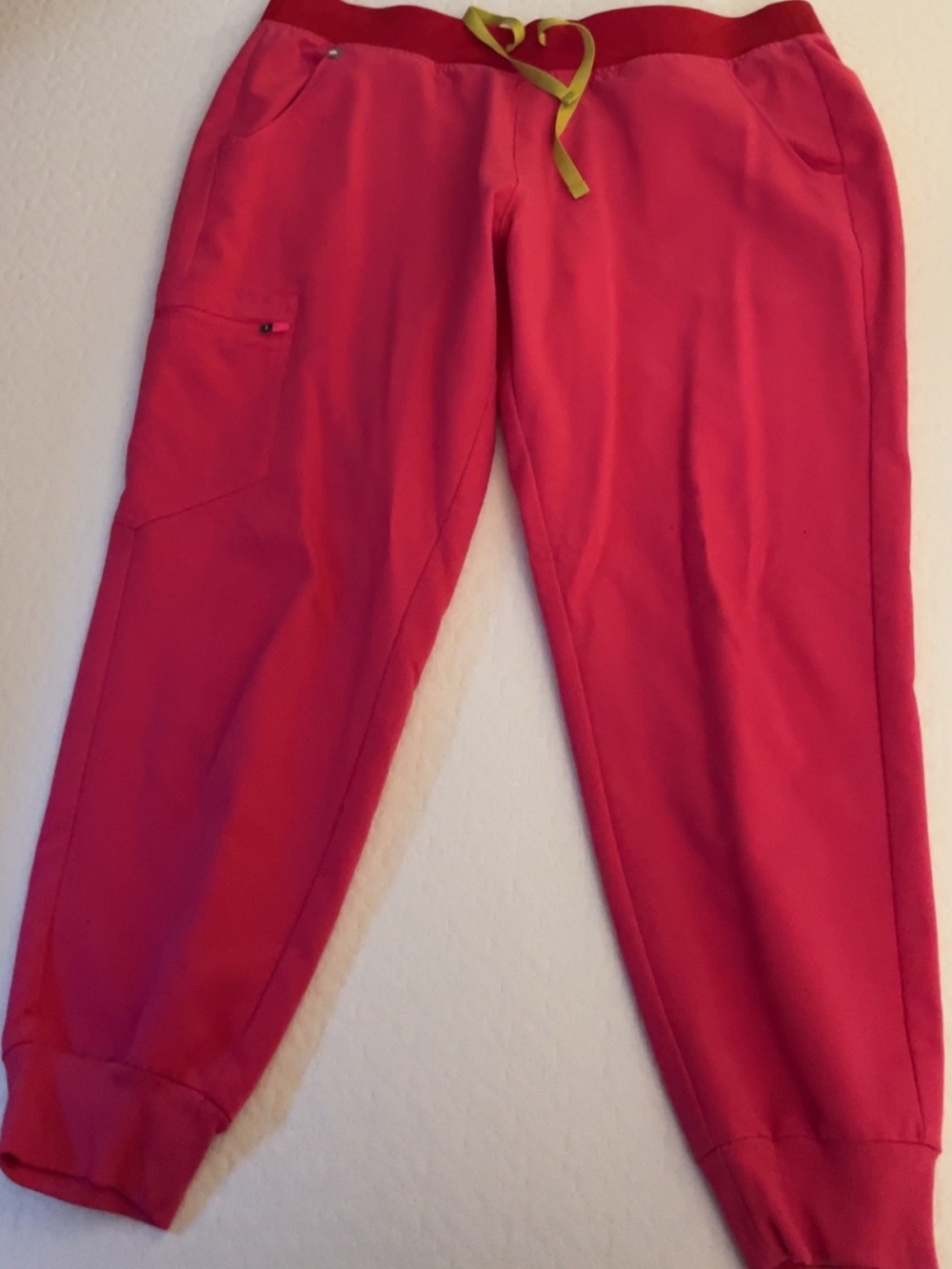 FIGS Zamora scrub pants